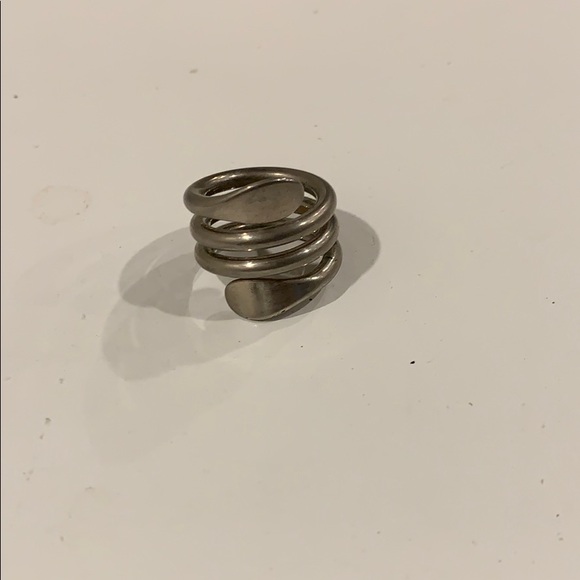 Rings - Picture 8 of 16